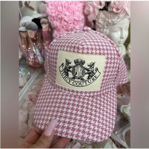 Juicy Couture Pink Houndstooth Logo Cap plaid